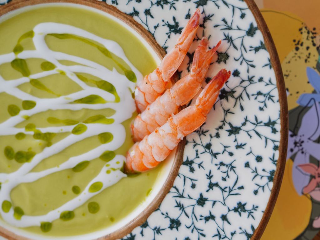 Avocado-Suppe in 5 Minuten fertig – das Rezept