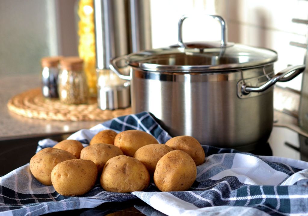 Eine Woche Kartoffeln: 7 Tage günstig essen ohne Langeweile